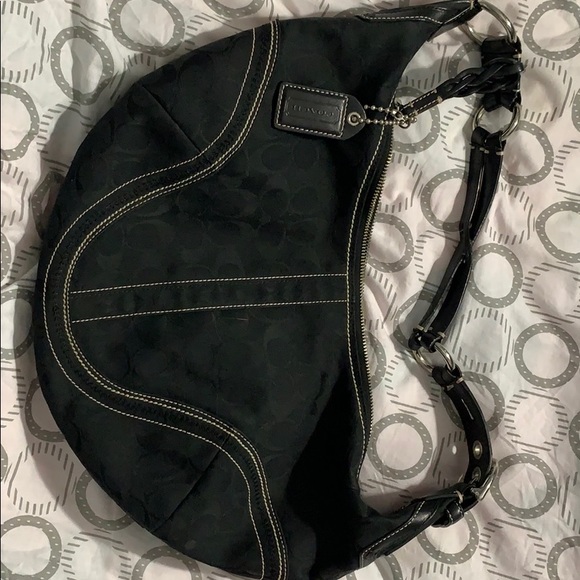 Coach - Picture 3 of 3